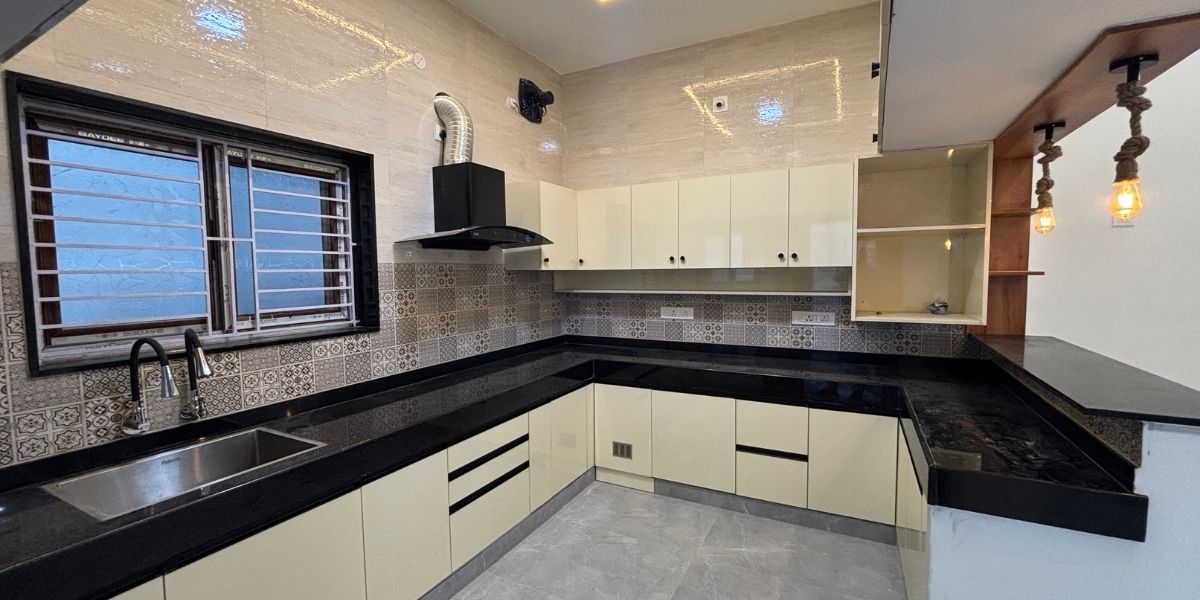 Kitchen Interior 14