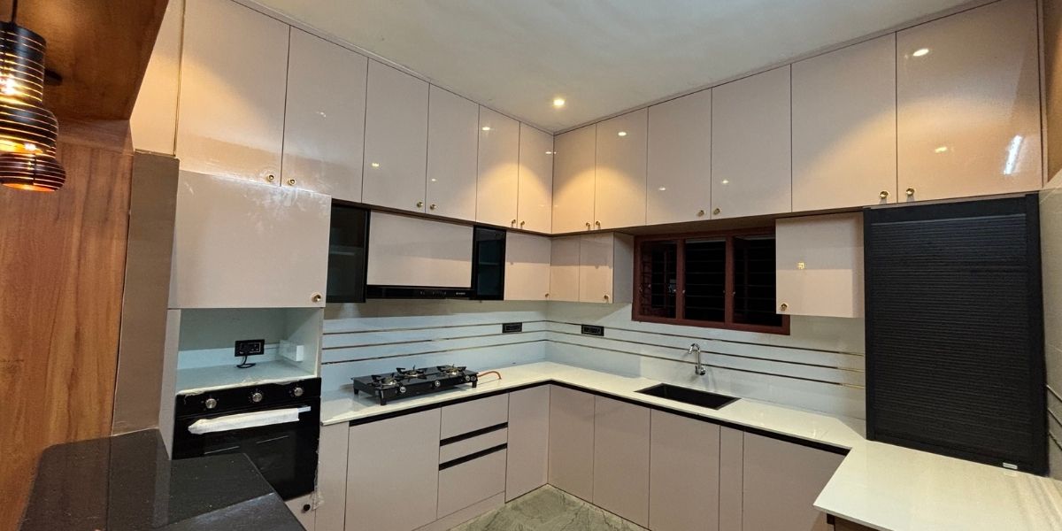 Kitchen Interior 15